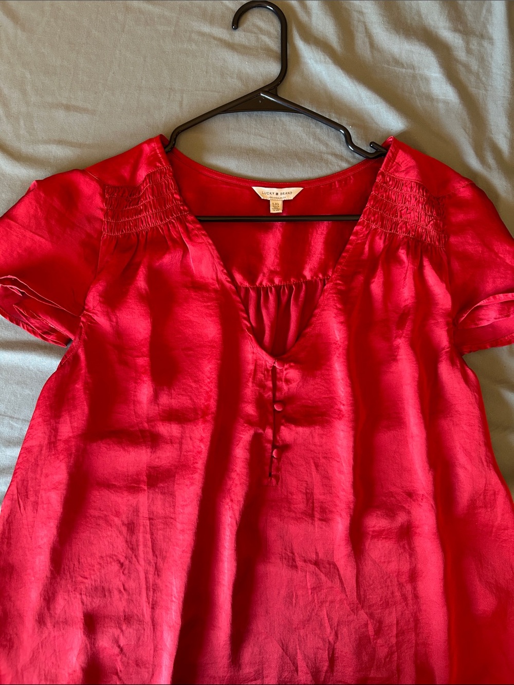Lucky Brand Red Satin Short Sleeve V-Neck Women's Top